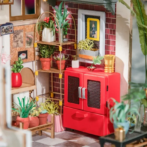 Emily's Flower Shop Miniature House - Image 4