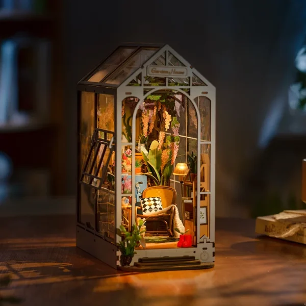 Holiday Garden House DIY Book Nook Kit - Image 10